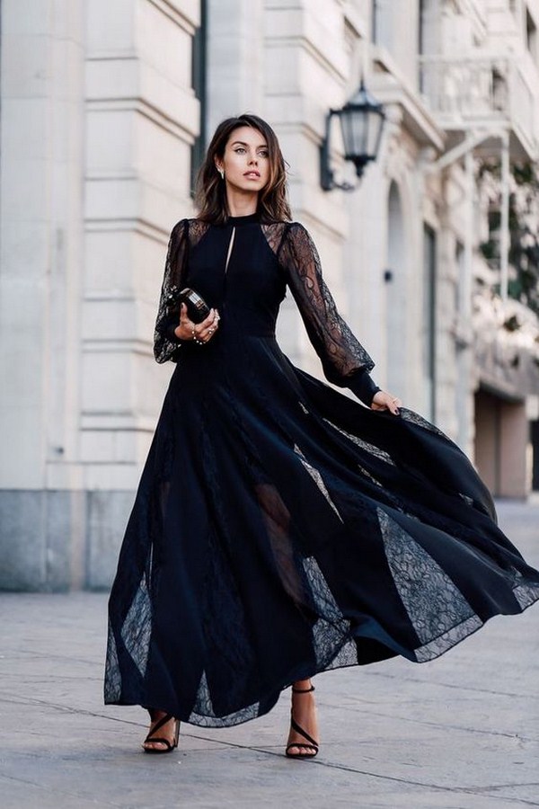 Черное вечернее платье с цветами